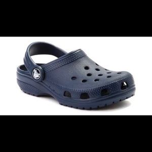 WOMENS CLASSIC CLOG CROCS